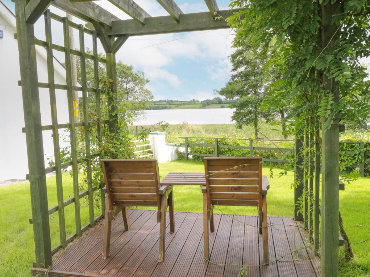 בויל Lakeside Cottage מראה חיצוני תמונה
